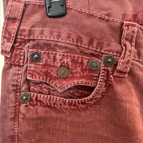 NWT TRUE RELIGION Ricky Big T Overdye ASSD Crimson Jean | Size 30W, 30 Length - Picture 4 of 16